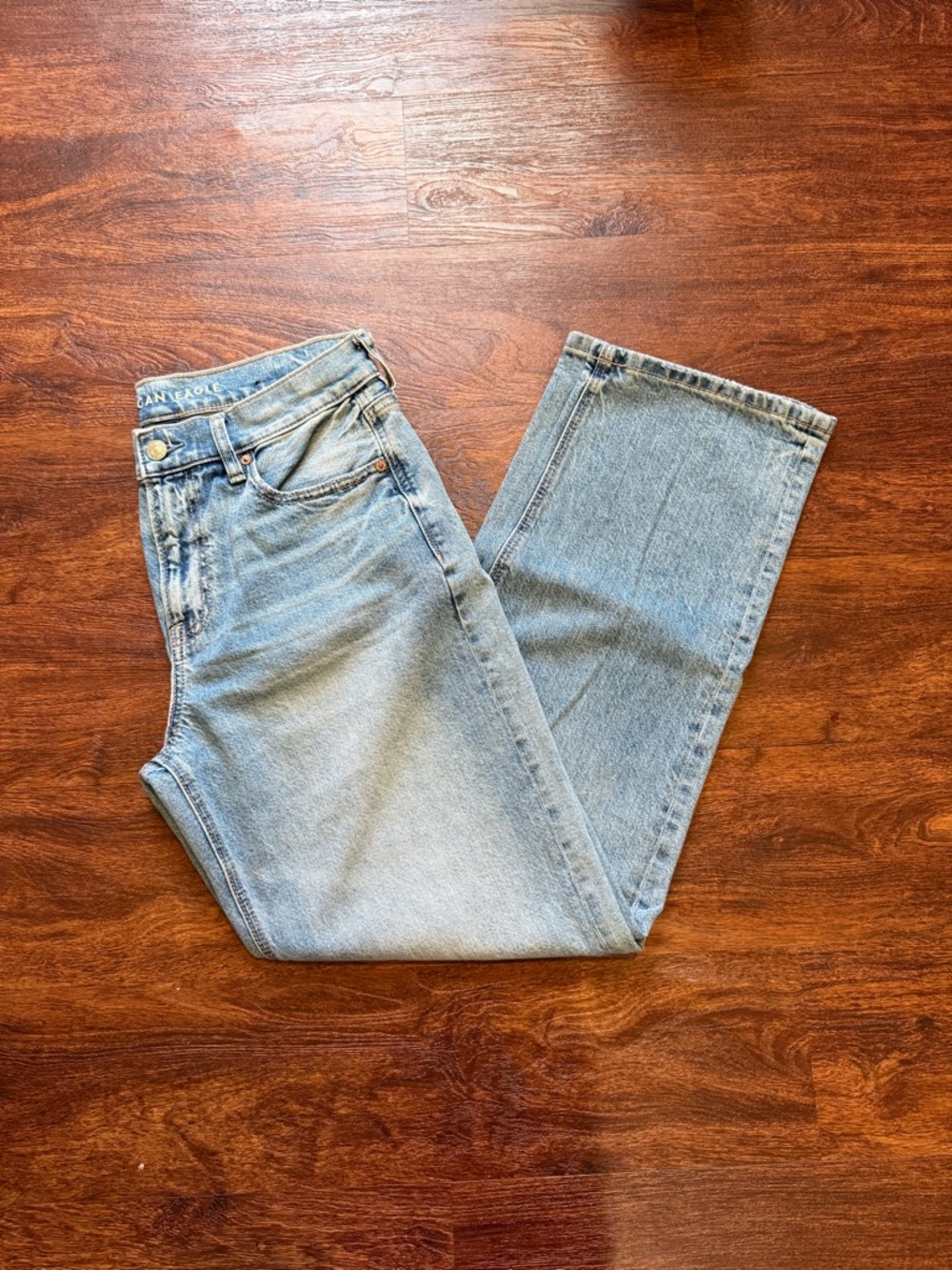 AE Strigid Ex-Boyfriend Jeans